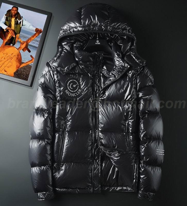 Moncler Men's Outwear 52